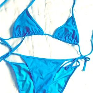 Victoria Secret string bikini